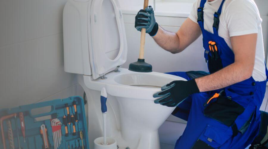 Professional emergency plumbing in De Soto, WI
